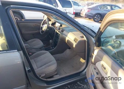 2000 Toyota Camry Ce from USA, damaged, VIN 4T1BG22K7YU624389